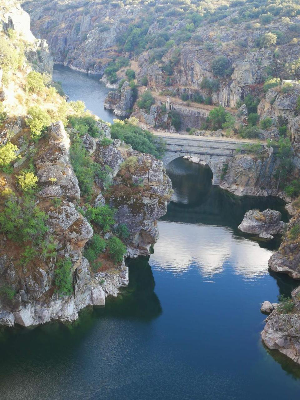 Los Camarotes Cervera de Buitrago ภายนอก รูปภาพ